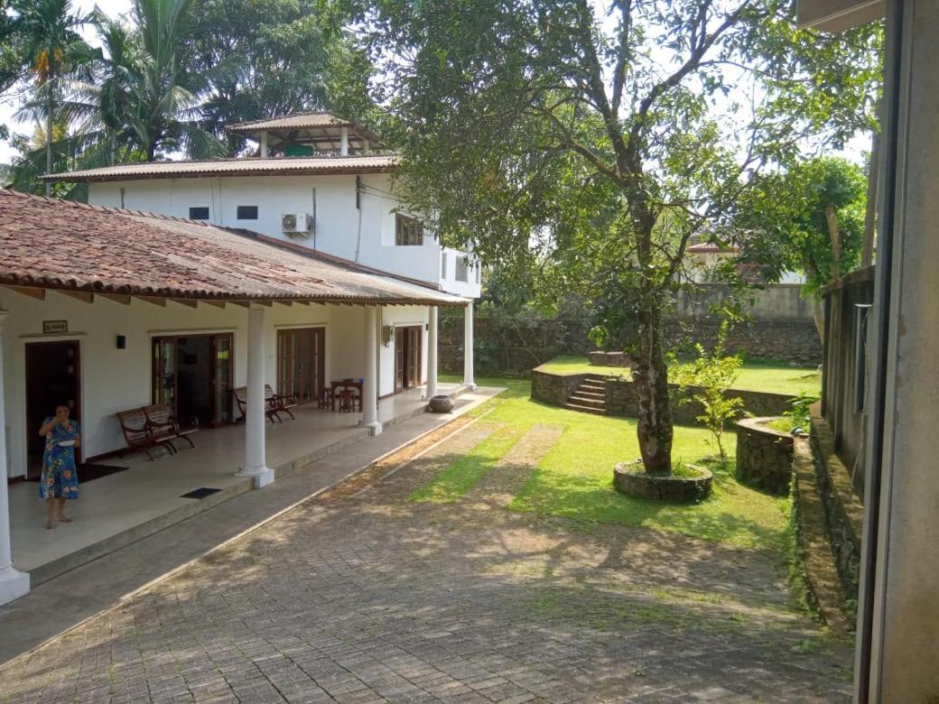 Volunteer Ceylon Apartman Ratnapura Kültér fotó