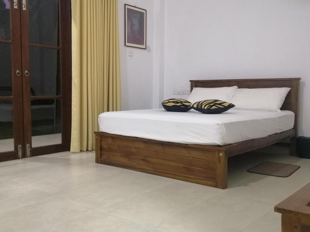 Volunteer Ceylon Apartman Ratnapura Kültér fotó